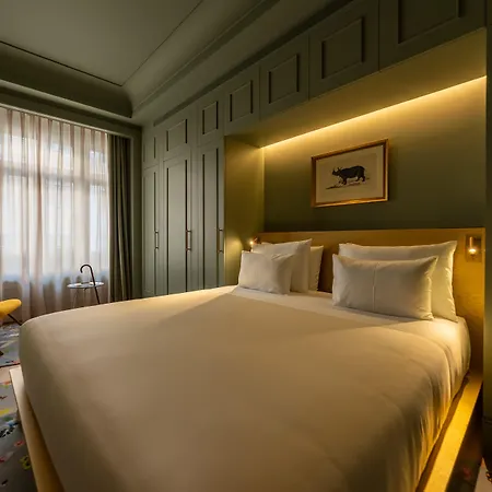 Art Legacy Baixa-chiado 5* Lisbon